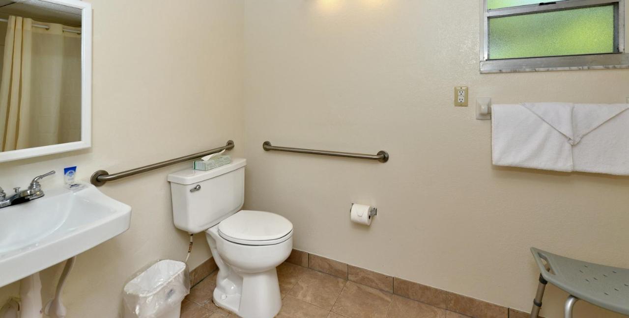 Americas Best Value Inn Bradenton-Sarasota Extérieur photo