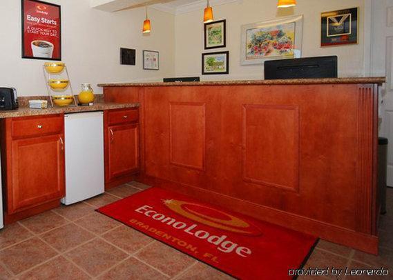 Americas Best Value Inn Bradenton-Sarasota Intérieur photo